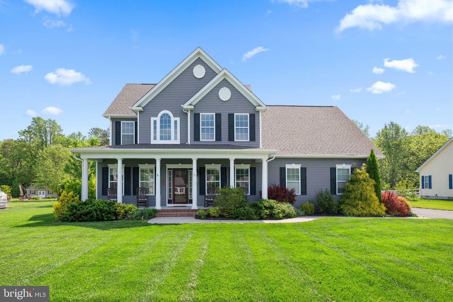 Property Photo: 16260 Edgewater Drive DE 19968