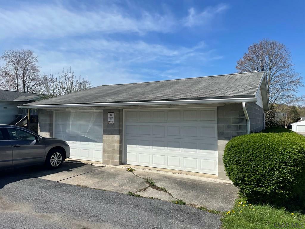 Property Photo: 1100 Gillespie Avenue PA 15946