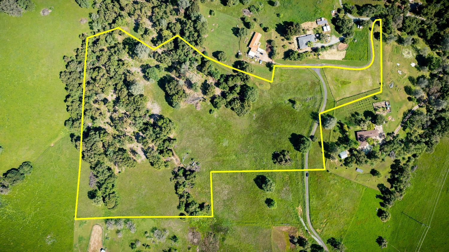 Property Photo: 237 Sunshine Lane CA 95245