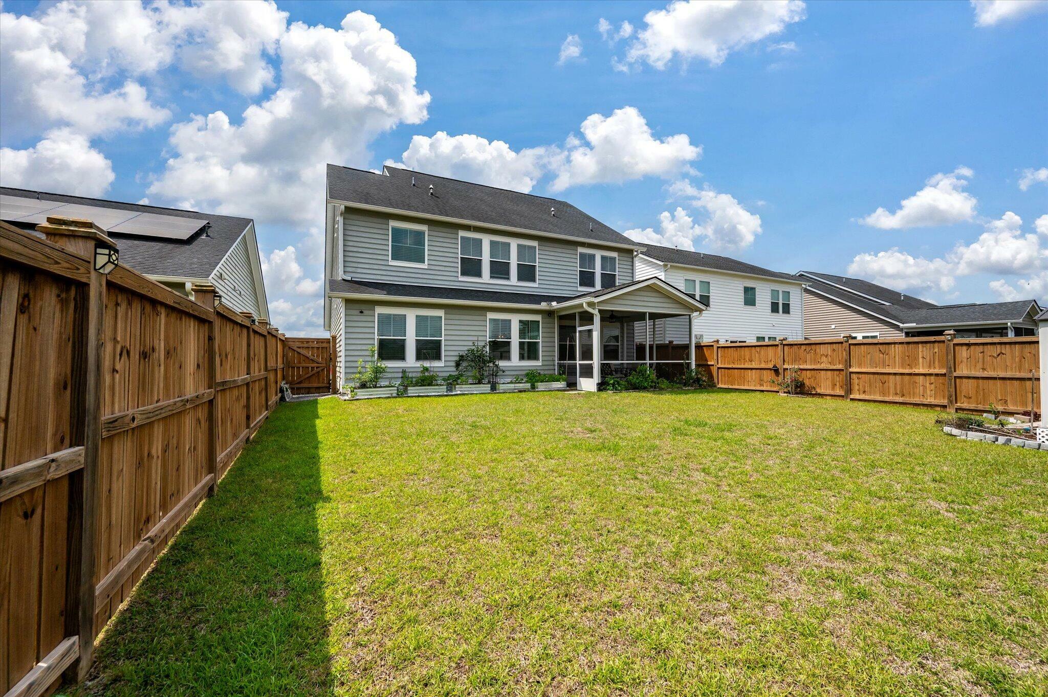 Property Photo: 206 Evergreen Avenue SC 29485