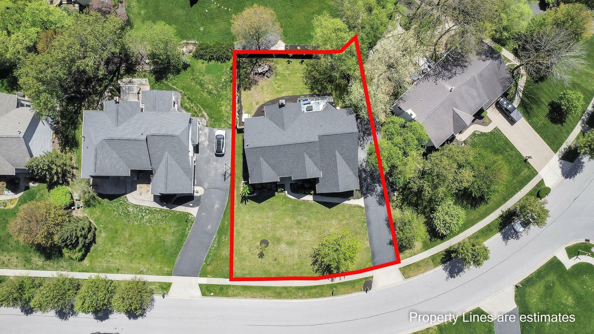Property Photo: 7206 Hawksbeard Drive OH 43082