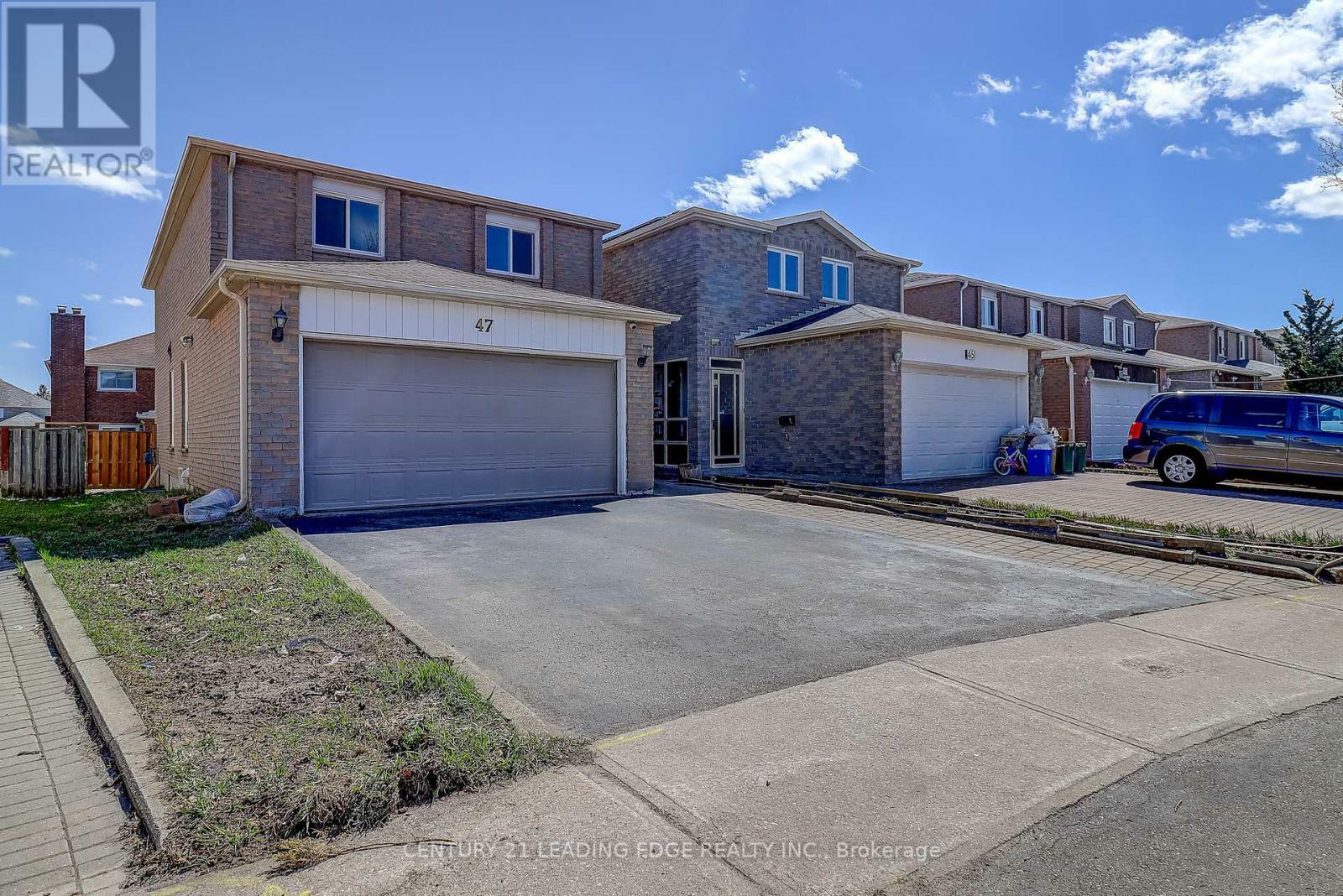 Property Photo: 47 Ingram Road ON L3S 1T3