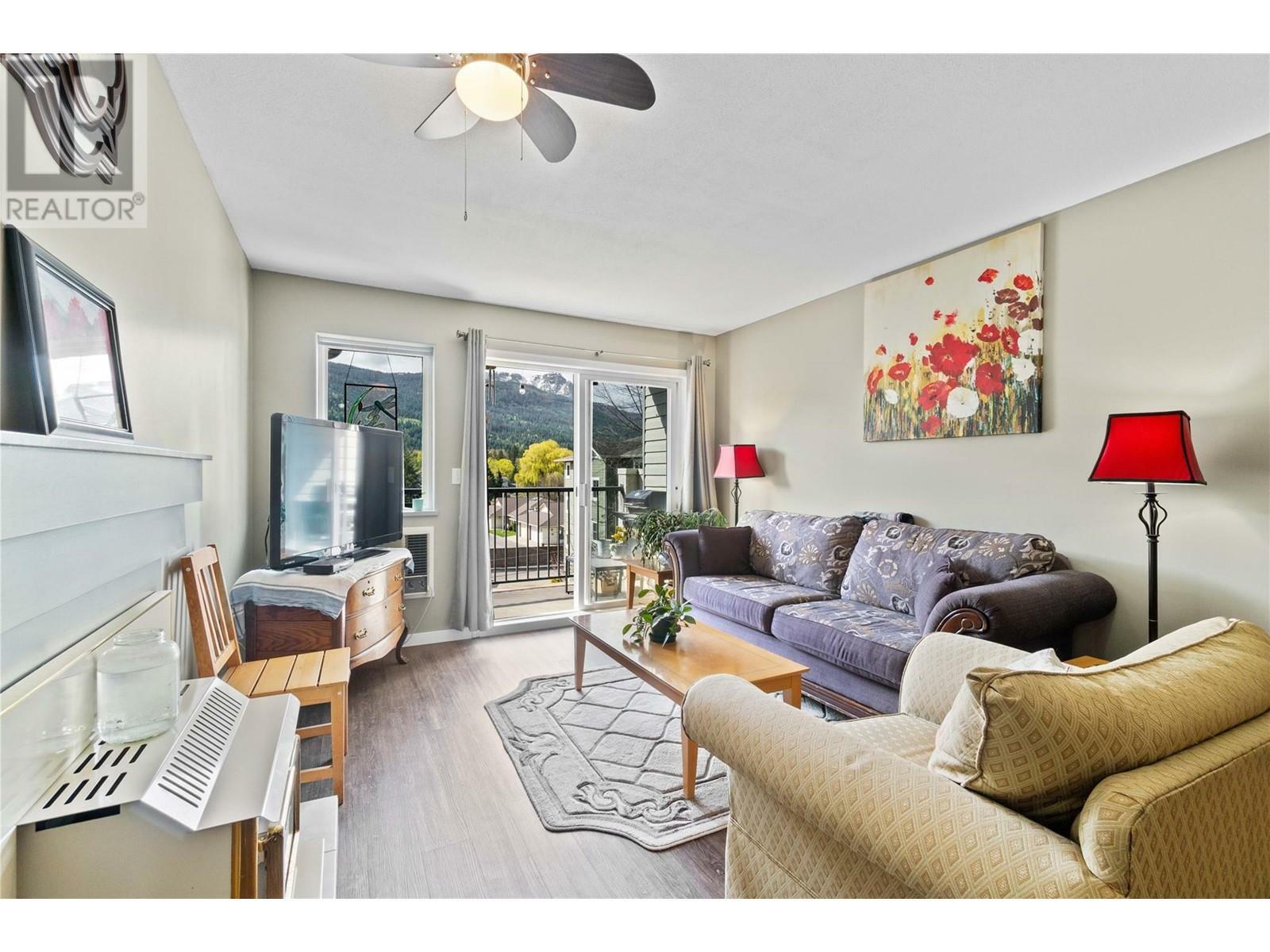 Property Photo: 650 3rd Street Southwest 401 BC V1E 1P6