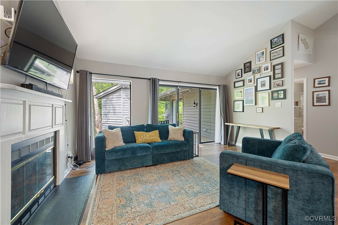 Property Photo: 2842 Woodbridge Crossing Court VA 23112