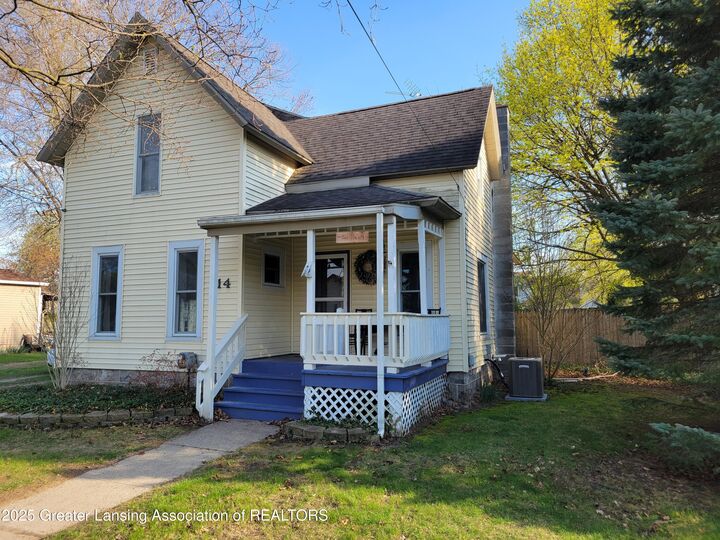 114 E Oak Street  Elsie MI 48831 photo