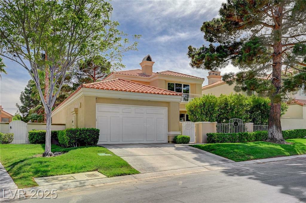 8221 Crow Valley Lane  Las Vegas NV 89113 photo
