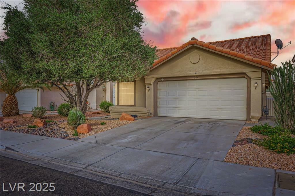 Property Photo: 314 Abbington Street NV 89074
