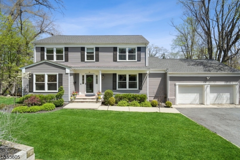 26 Fellswood Dr  Verona Twp. NJ 07021 photo