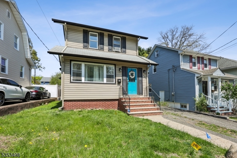 Property Photo: 49 Franklin Rd NJ 07666
