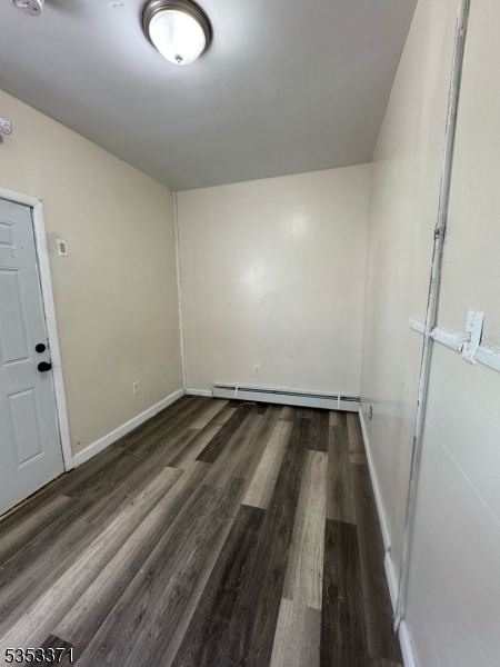 Property Photo: 251 Franklin St 5 NJ 07206