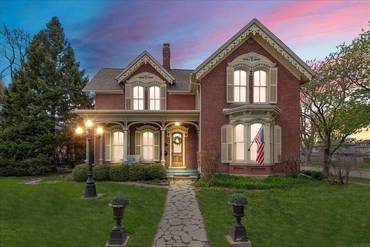603 Clay Street  Cedar Falls IA 50613 photo