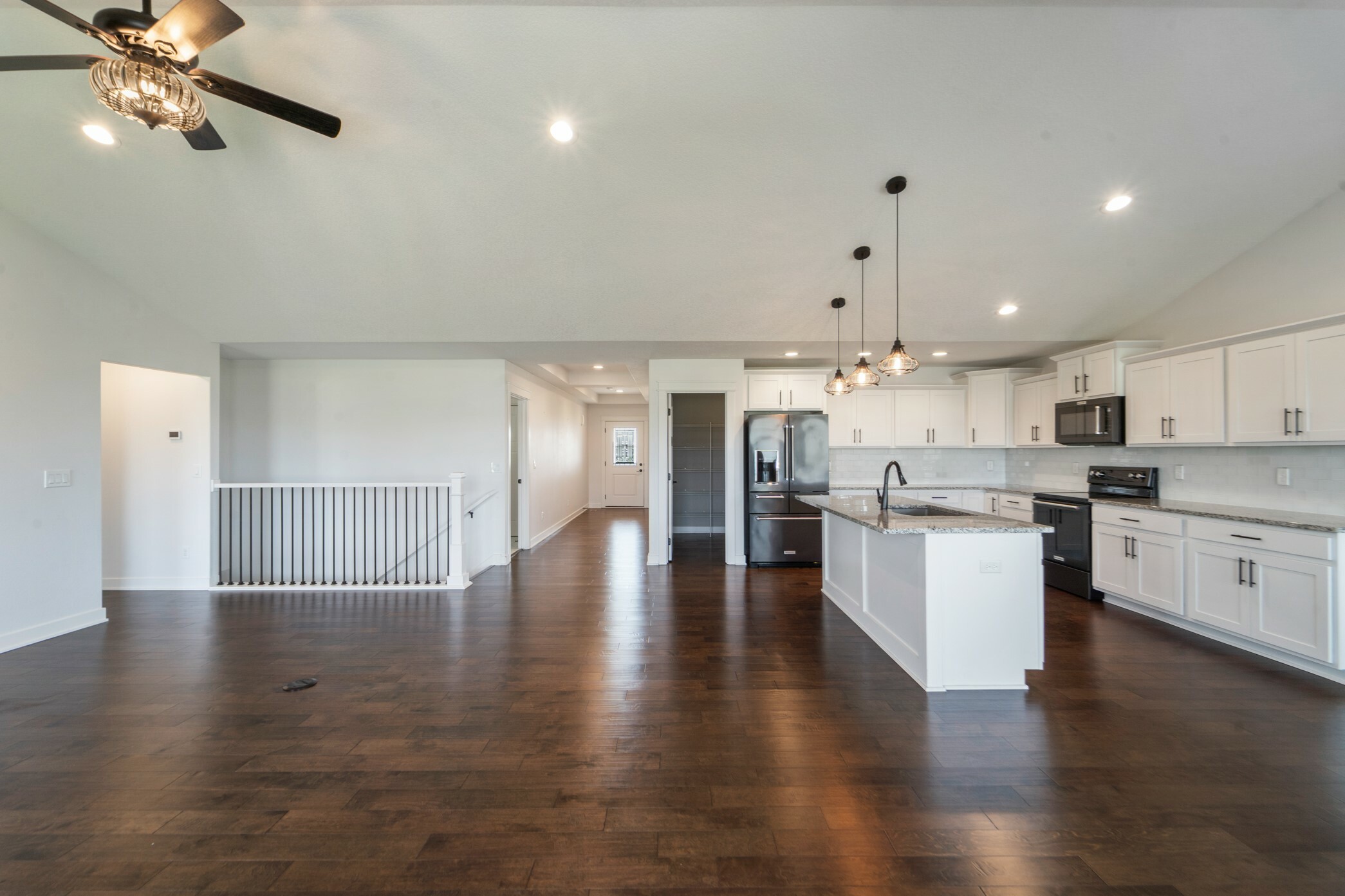 Property Photo: 1408 NE 49th Street IA 50021