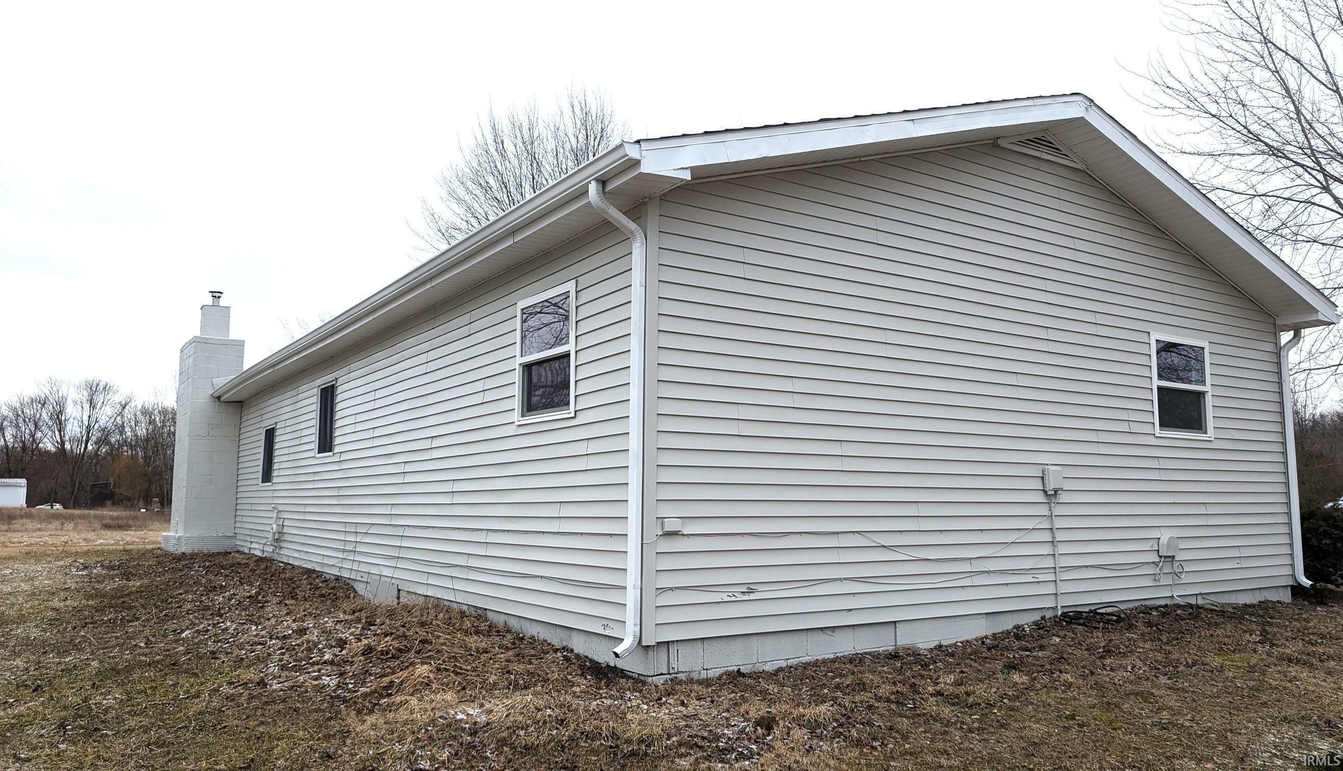 Property Photo: 7202 S 300 East IN 46510-9060