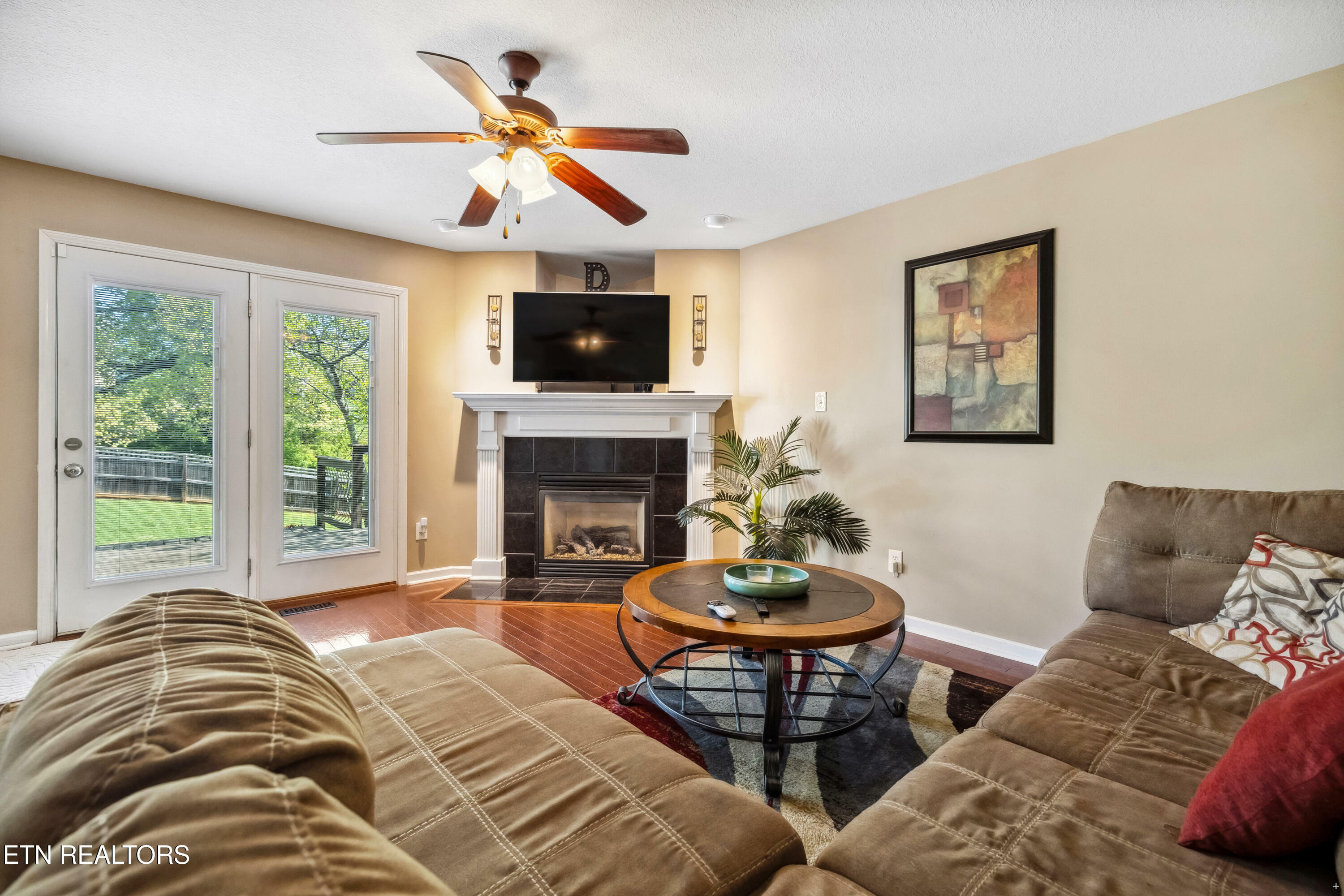 Property Photo: 5013 Horsestall Drive TN 37918