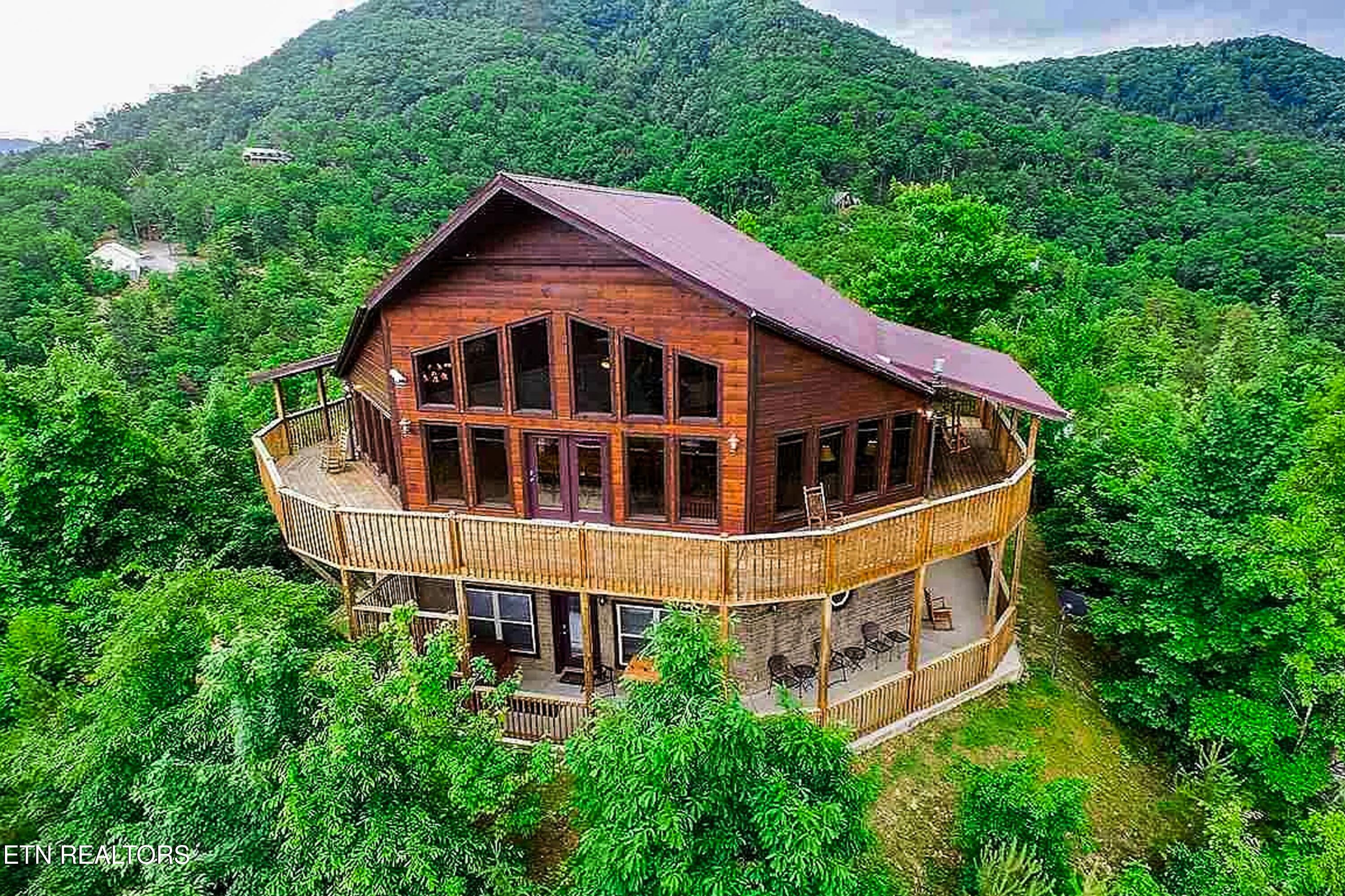 Property Photo: 3219 Grouse Ridge Lane TN 37862