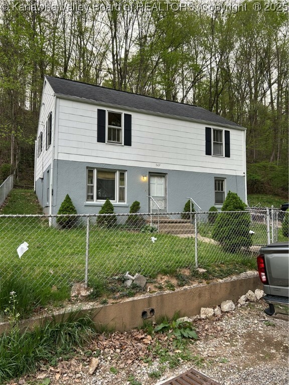 Property Photo: 607 Charmac Drive WV 25302