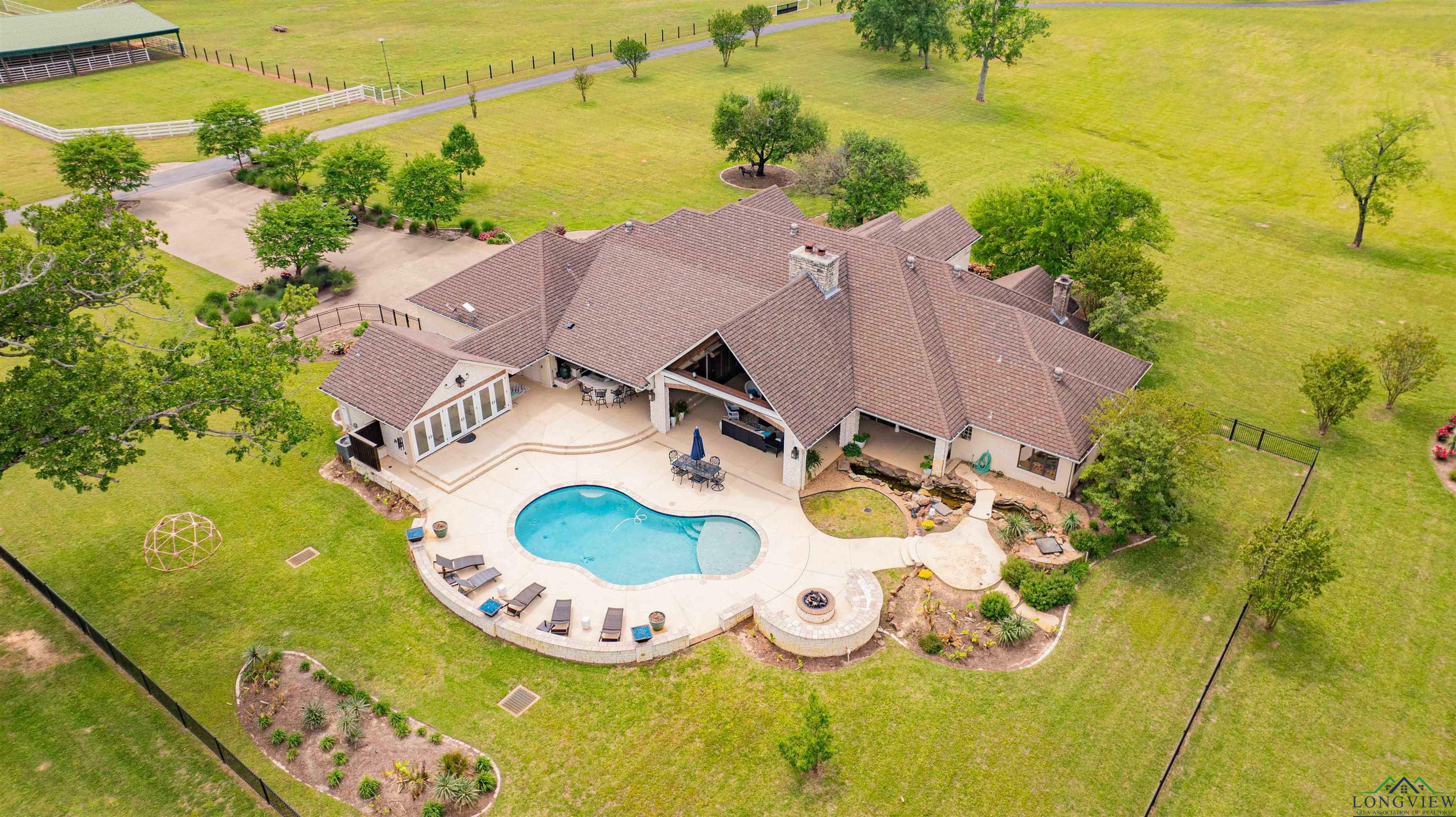 273 Fm 2276  Kilgore TX 75662 photo