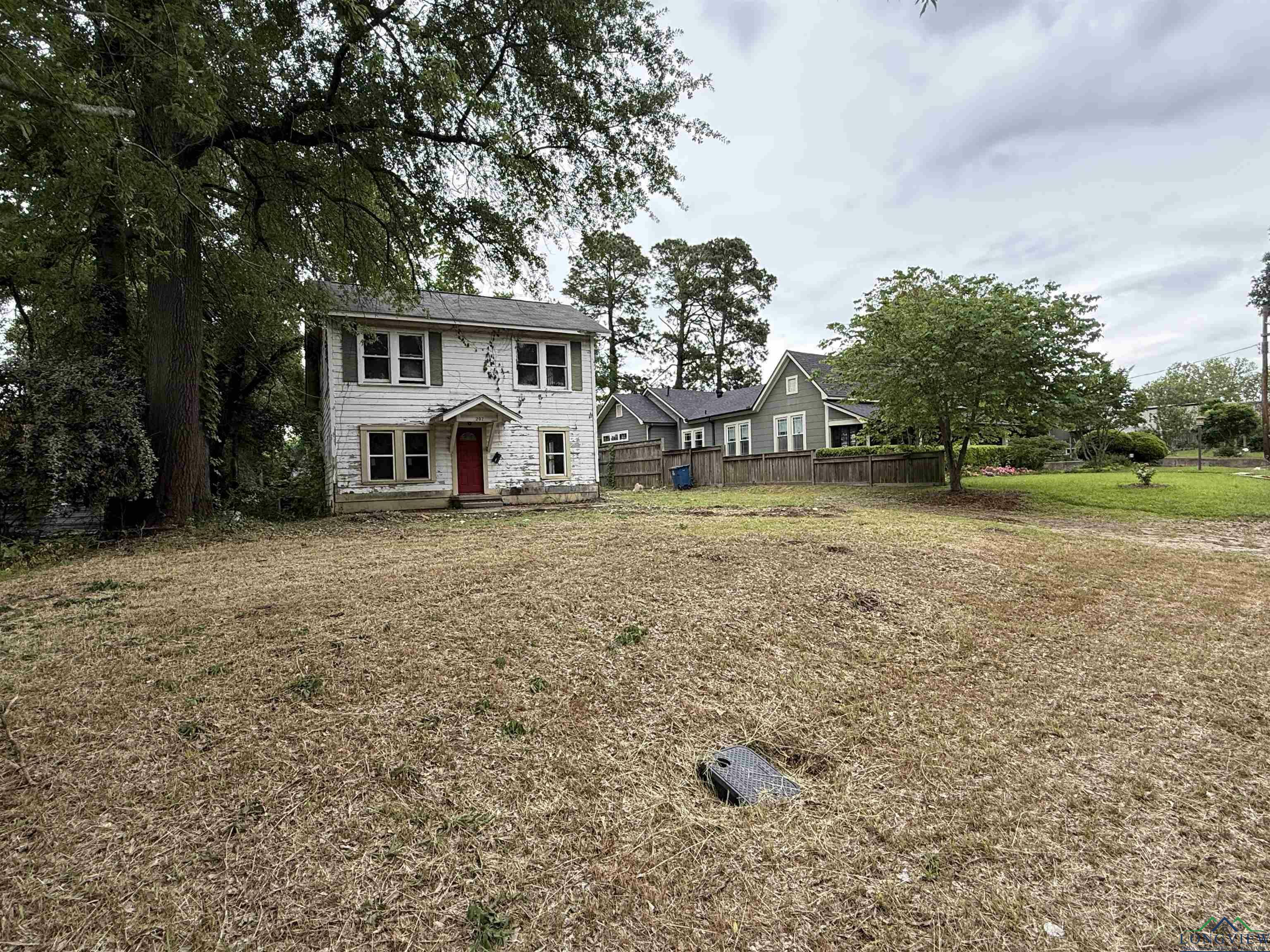 Property Photo: 207 Watson TX 75652