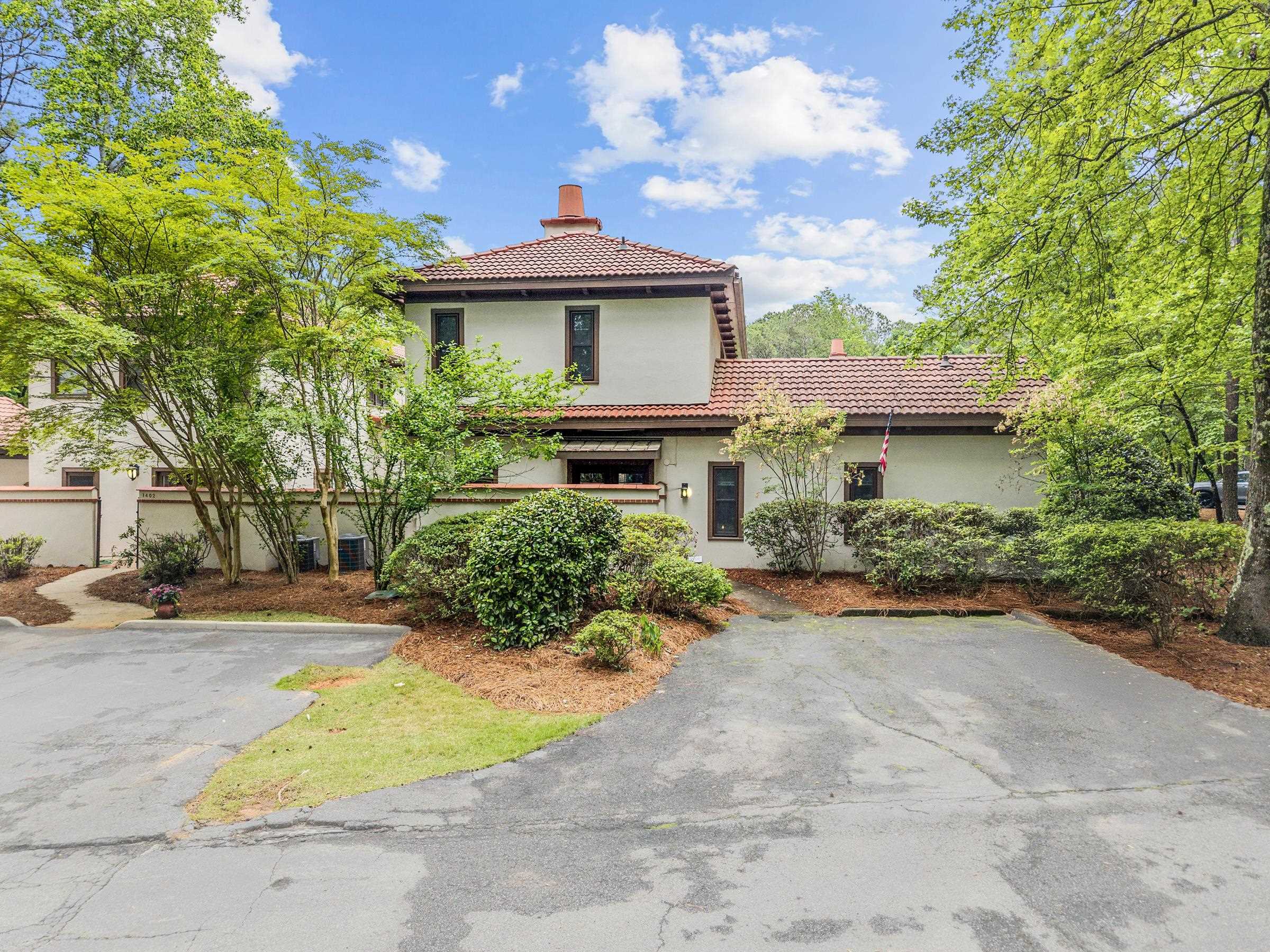 Property Photo: 1404 Club Drive GA 30642
