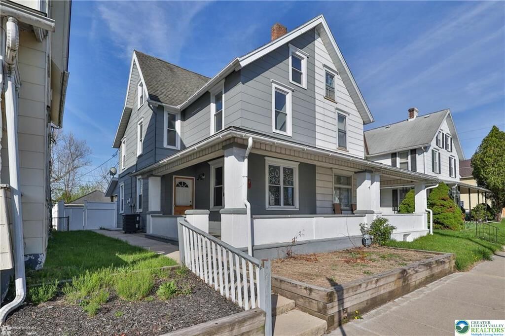 Property Photo: 1282 Main Street PA 18067