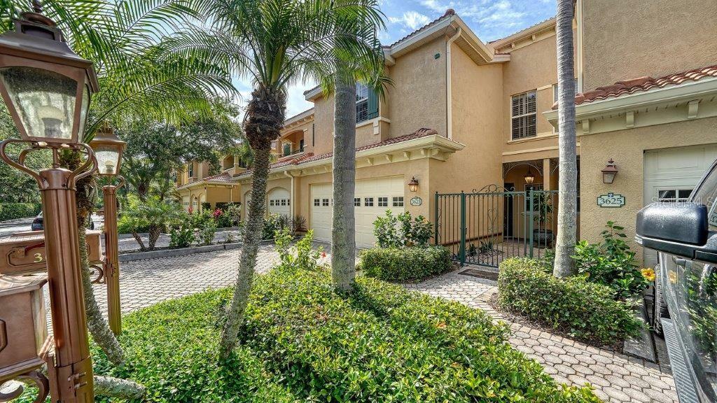 Property Photo: 3623 Square West Lane 5 FL 34238