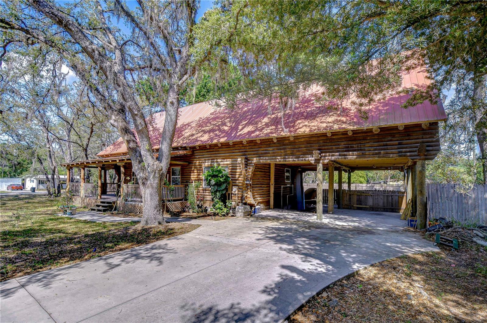 Property Photo: 4126 Burrows Road FL 33542