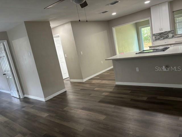 Property Photo: 17 S Jefferson Street FL 34465