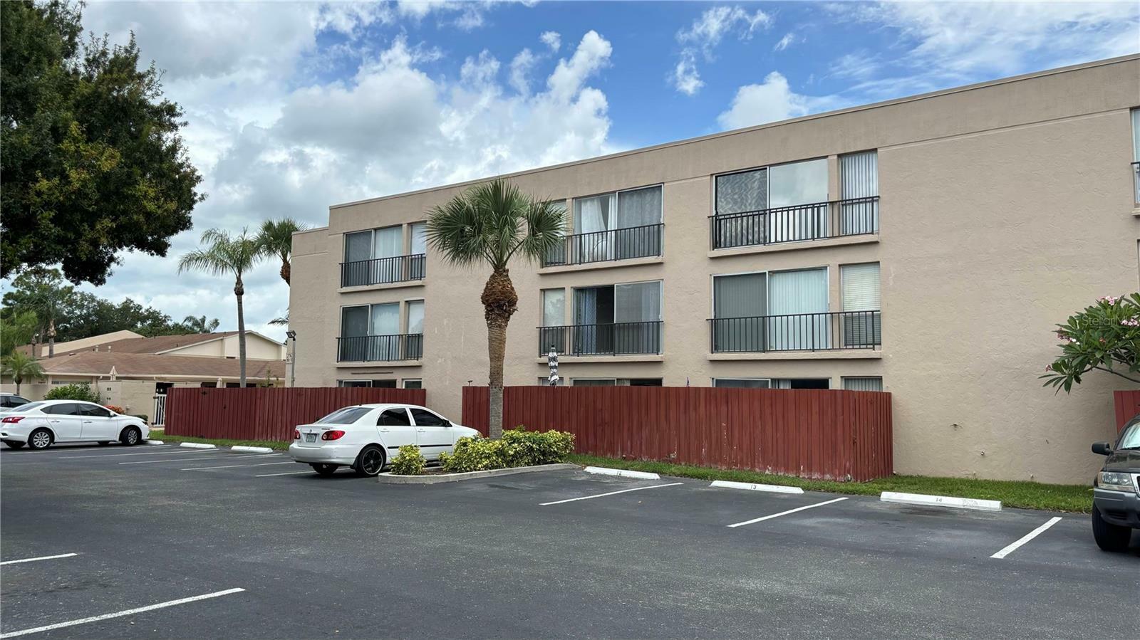 Property Photo: 2763 Woodgate Lane 210 FL 34231