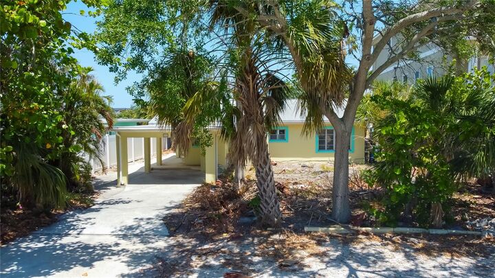 Property Photo:  412 20th Avenue  FL 33785 