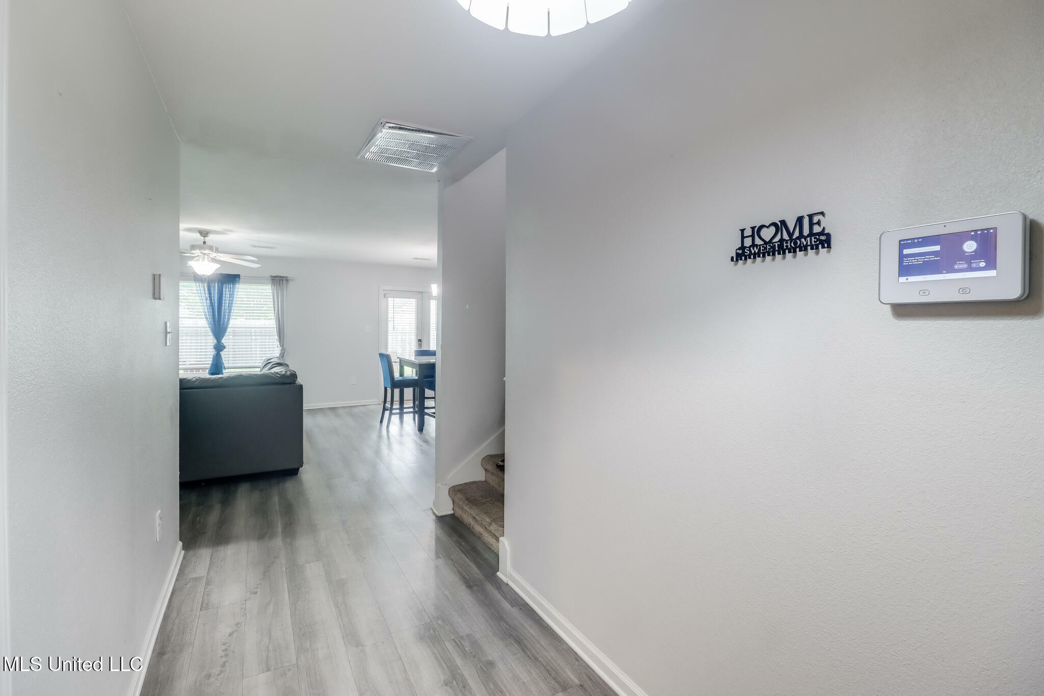 Property Photo: 204 Lantana Boulevard MS 39560