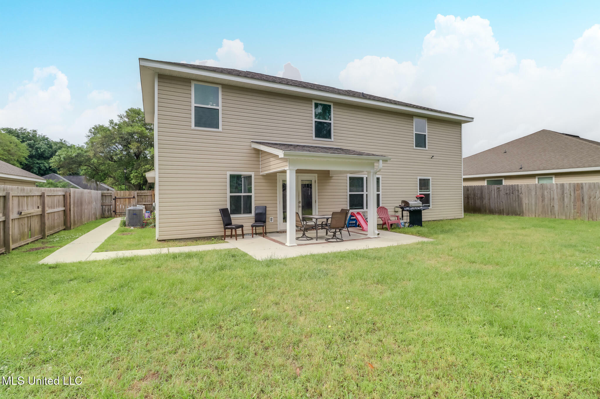 Property Photo: 204 Lantana Boulevard MS 39560