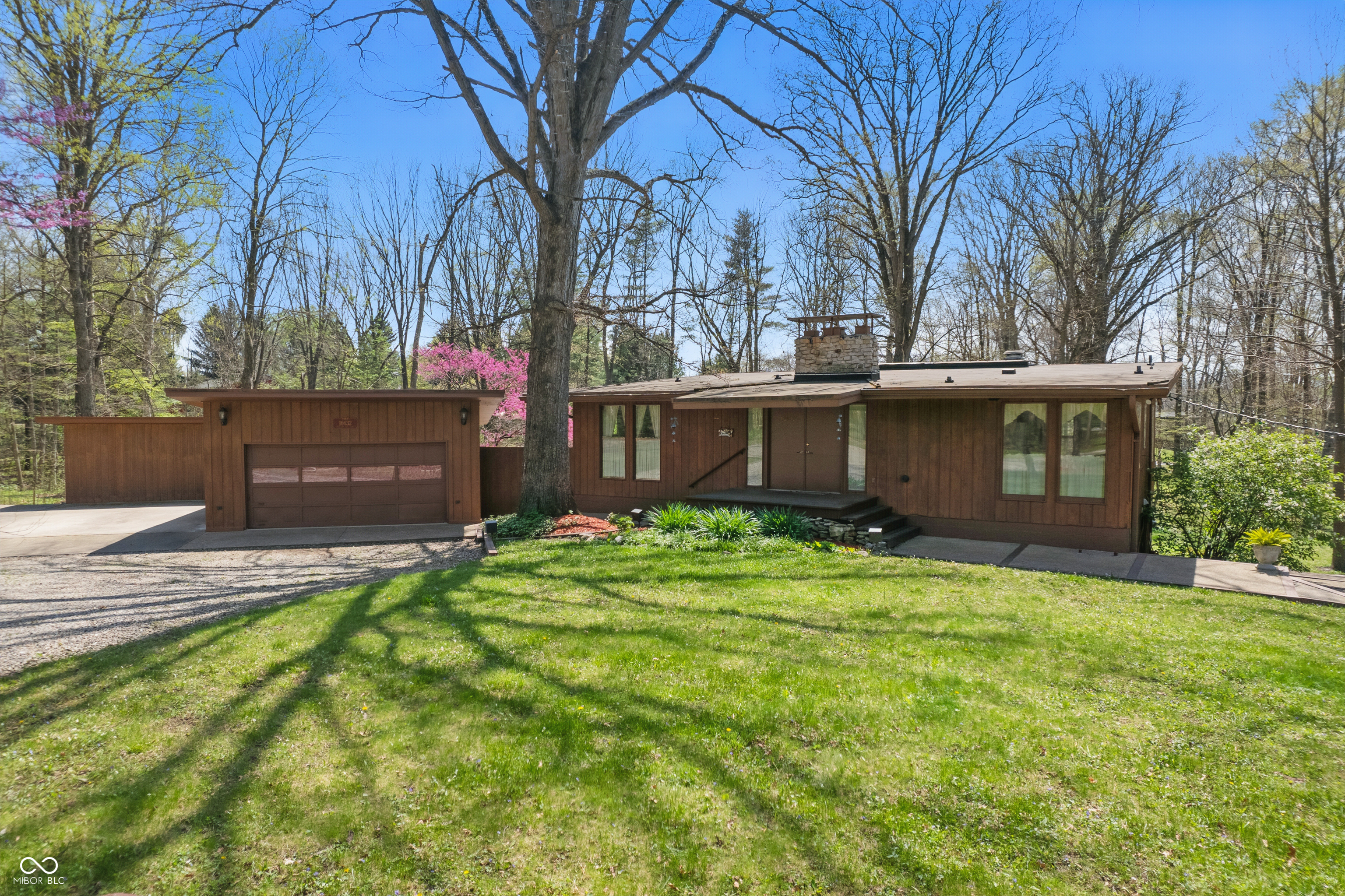 Property Photo: 16632 Oak Road IN 46074