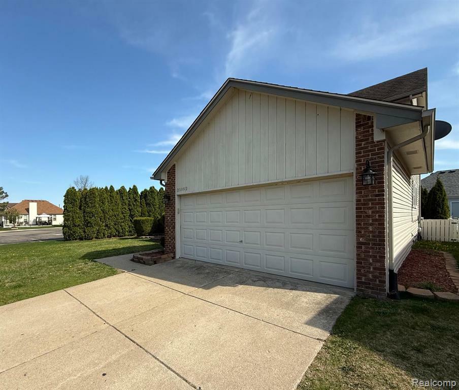 Property Photo: 25992 Briar Towne Boulevard MI 48051 2899