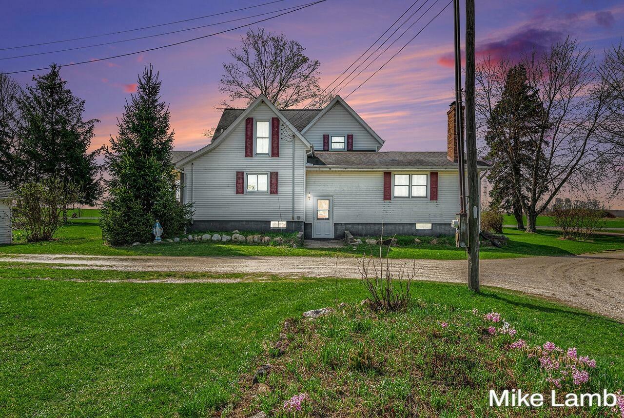Property Photo: 4297 Lutheran Church Road NW MI 49330