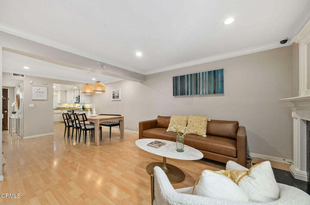 Property Photo: 3130 Montrose Avenue 110 CA 91214