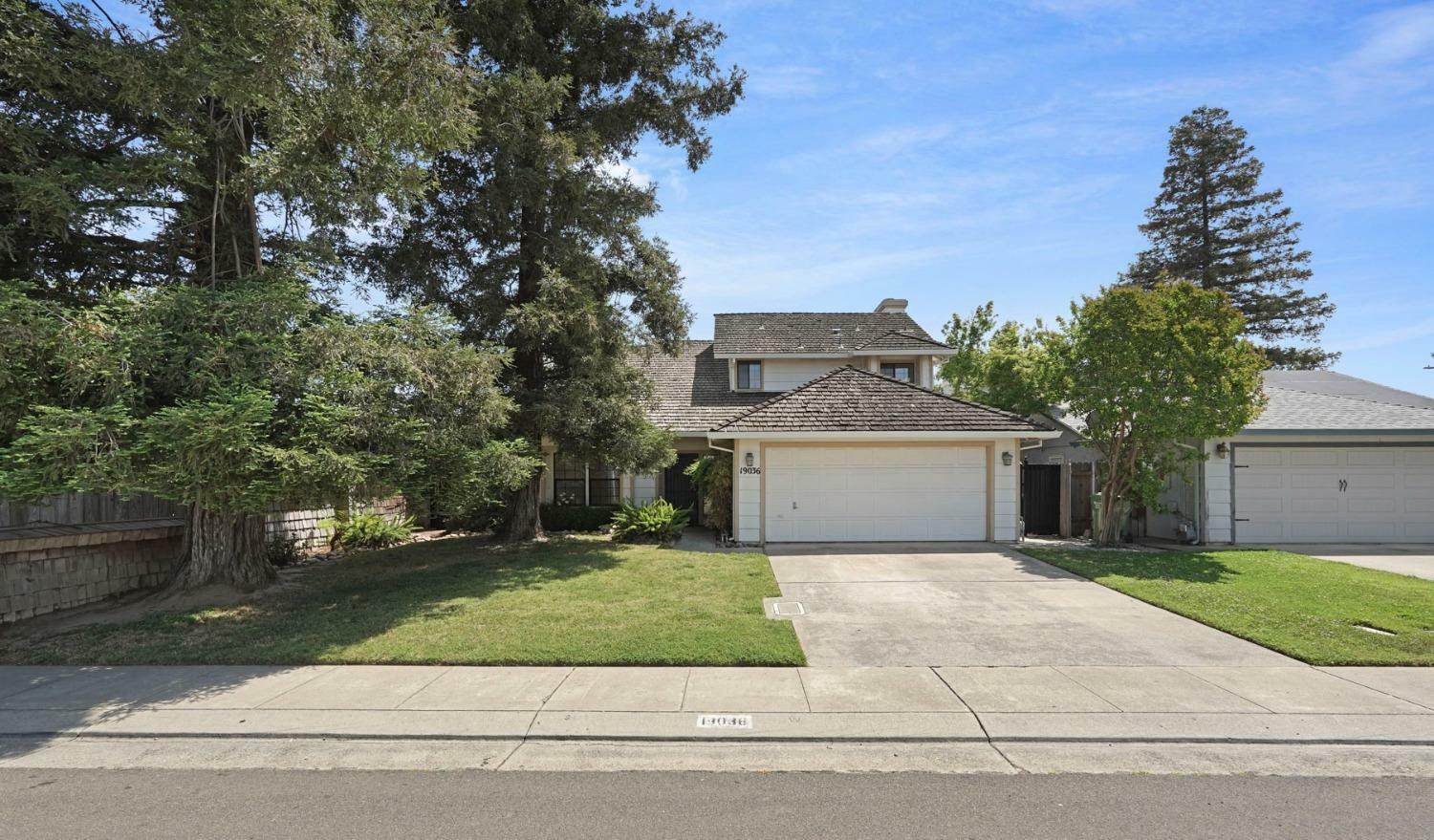 Property Photo: 19036 N Augusta Street CA 95258