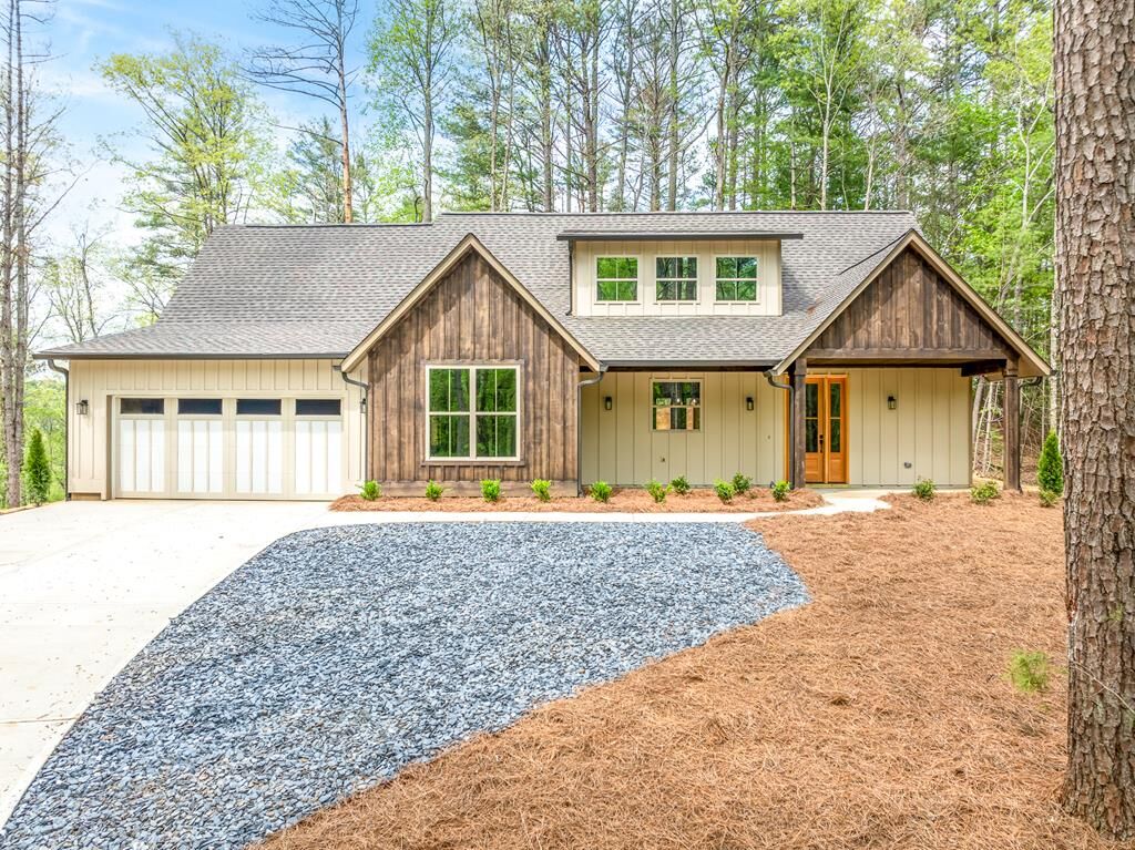 Property Photo: 134 Nectar Lane GA 30540