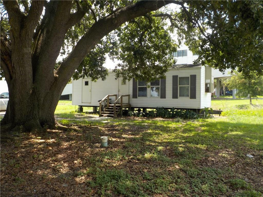 Property Photo: 165 Penny Dee Drive LA 70083