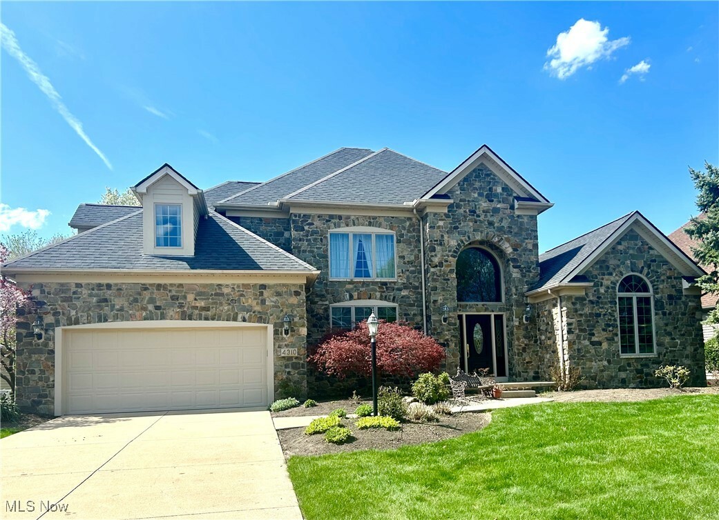 4310 Royal St George Drive  Avon OH 44011 photo