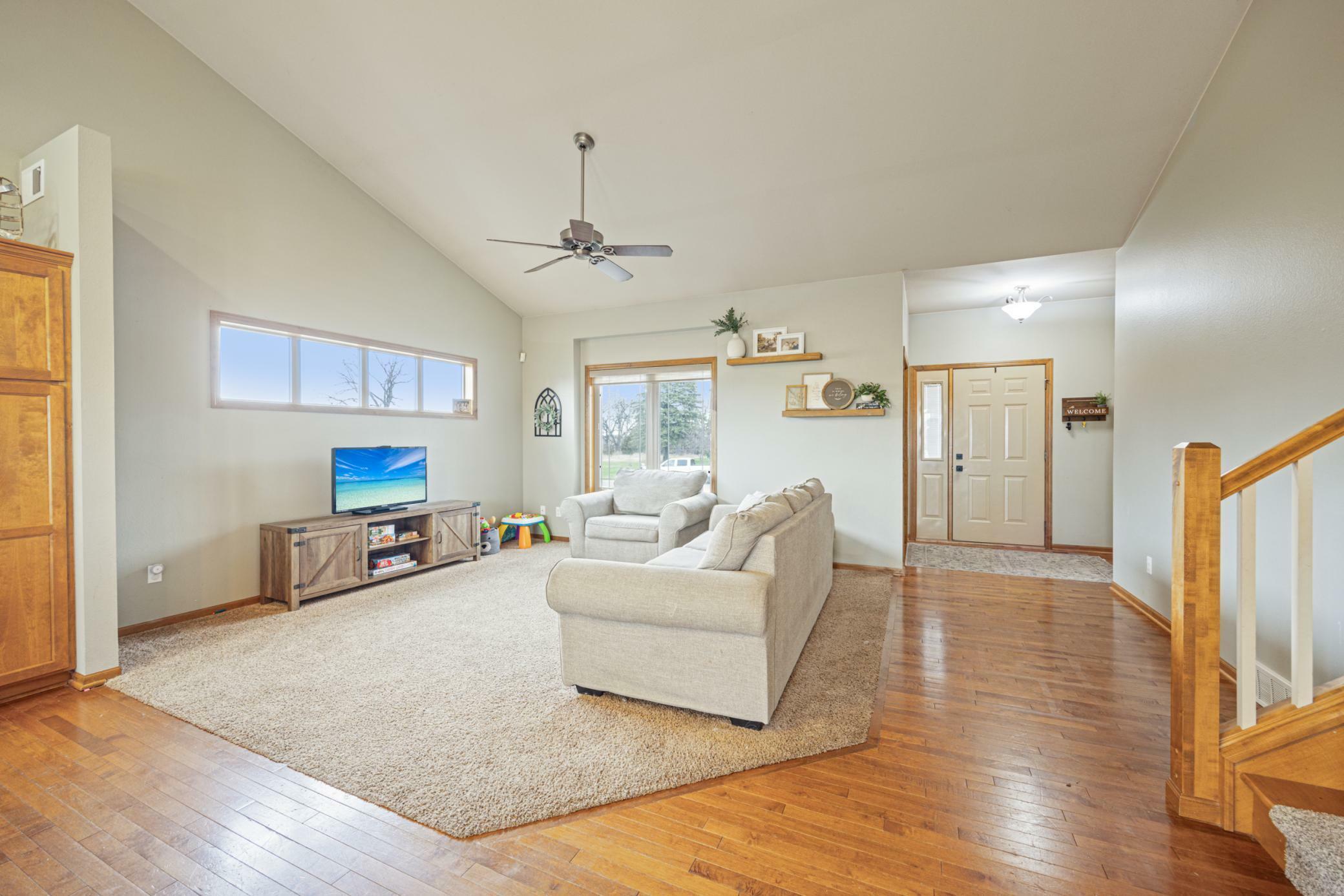 Property Photo: 1315 Sunrise Court MN 55320