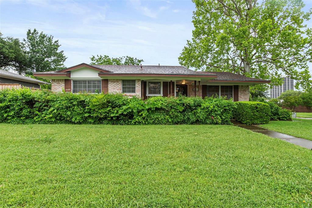 Property Photo: 1331 Northlake Drive TX 75080