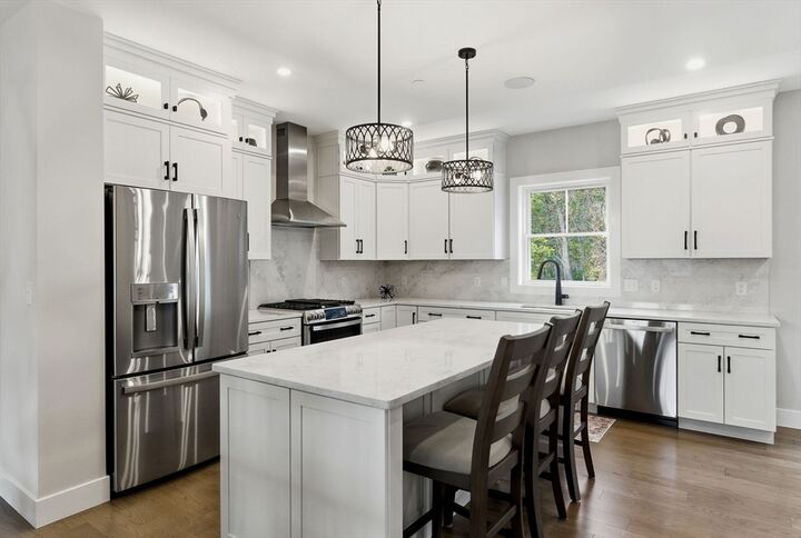 Property Photo: 12 Elise Avenue 6 NH 03053