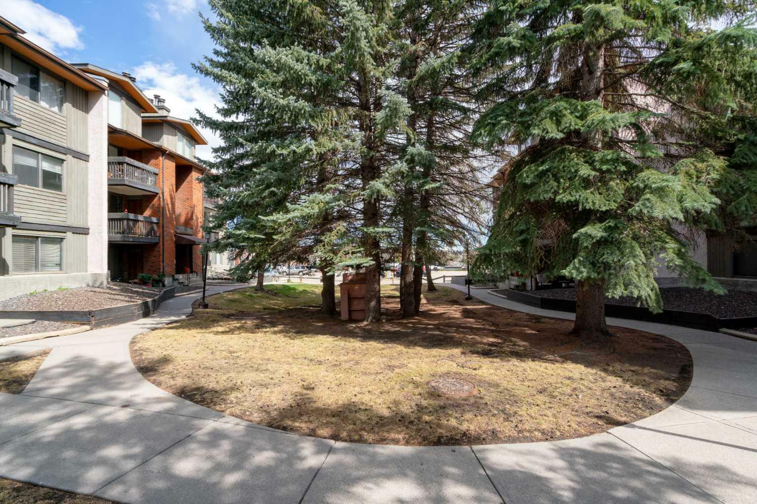 Property Photo: 7301 4A Street SW 107B AB T2V 4V8