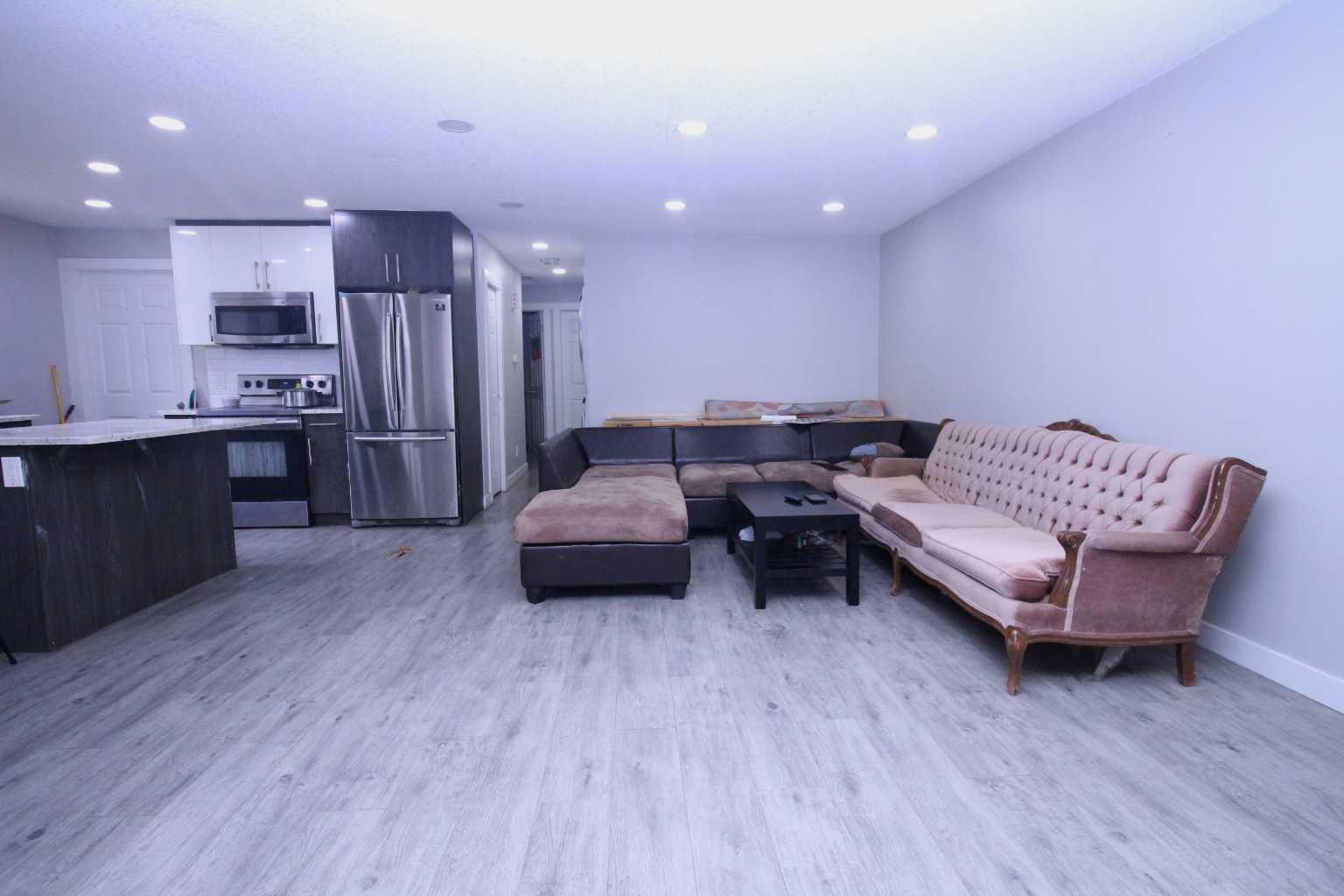 Photo de la propriété: 11 Falshire Drive NE AB T3J 1P7