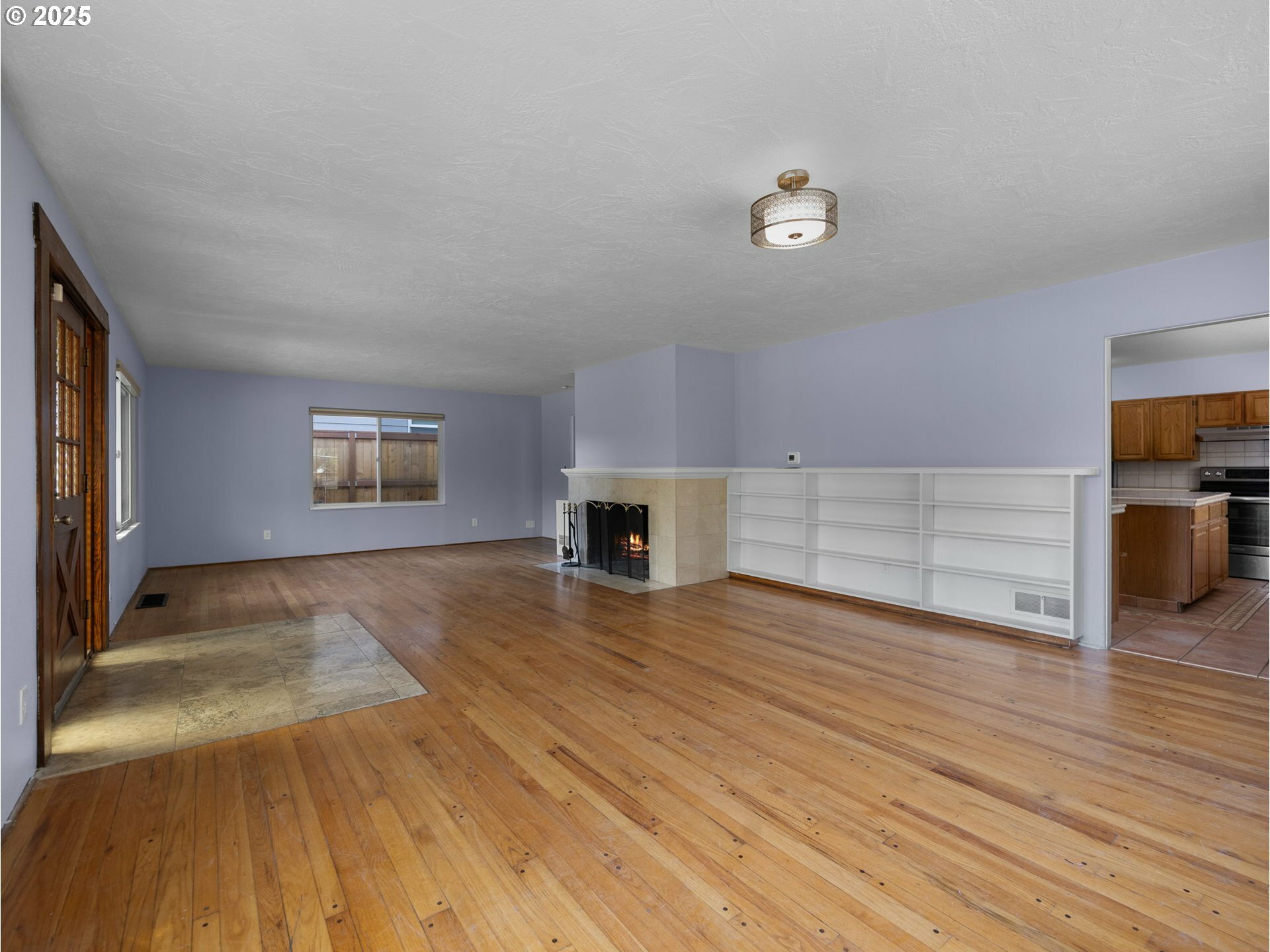 Property Photo: 1435 NE Buffalo St OR 97211