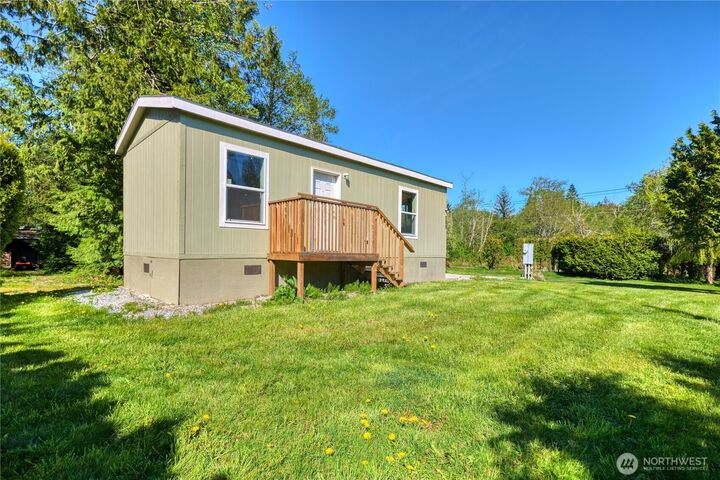 Property Photo: 500 Moose Trail WA 98281