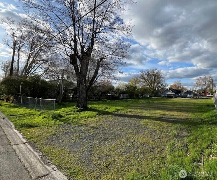 114  Donald Street  Walla Walla WA 99362 photo