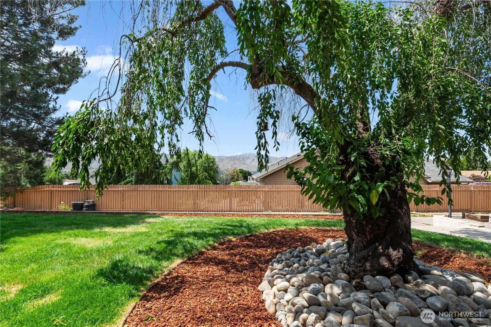 Property Photo: 780 10th Street NE WA 98802