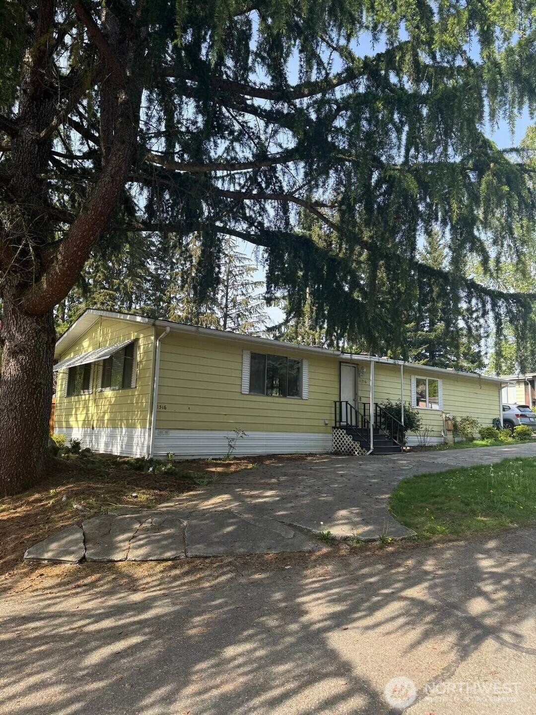 Property Photo:  11316 SE 226th Street  WA 98031 