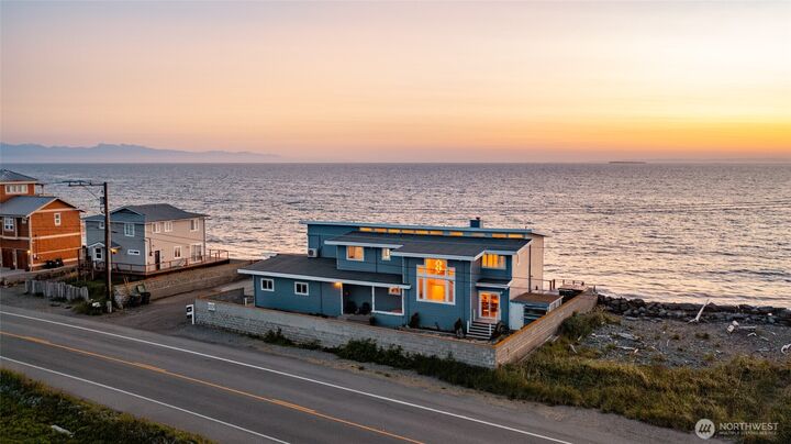 Property Photo:  2575  West Beach Road  WA 98277 